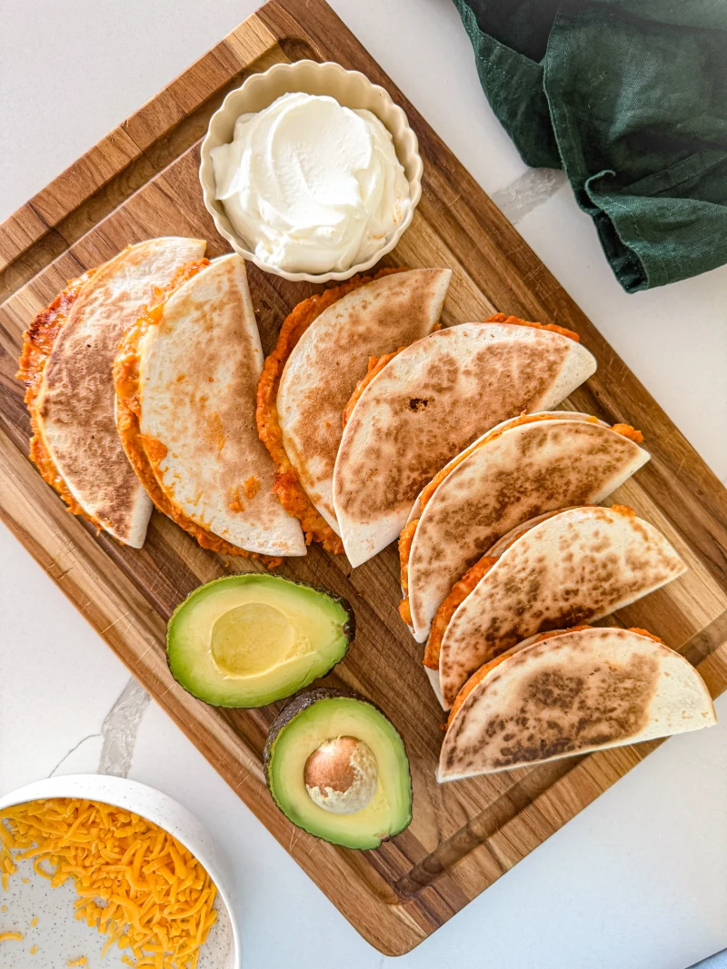 Cizrnové tacos s čedarem