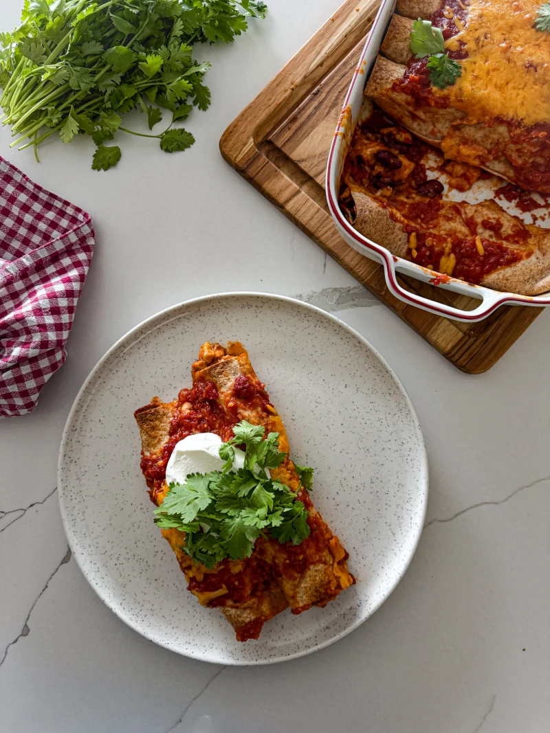 Kuřecí enchiladas s čedarem